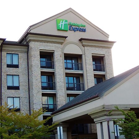 Holiday Inn Express Boone By Ihg Exterior photo