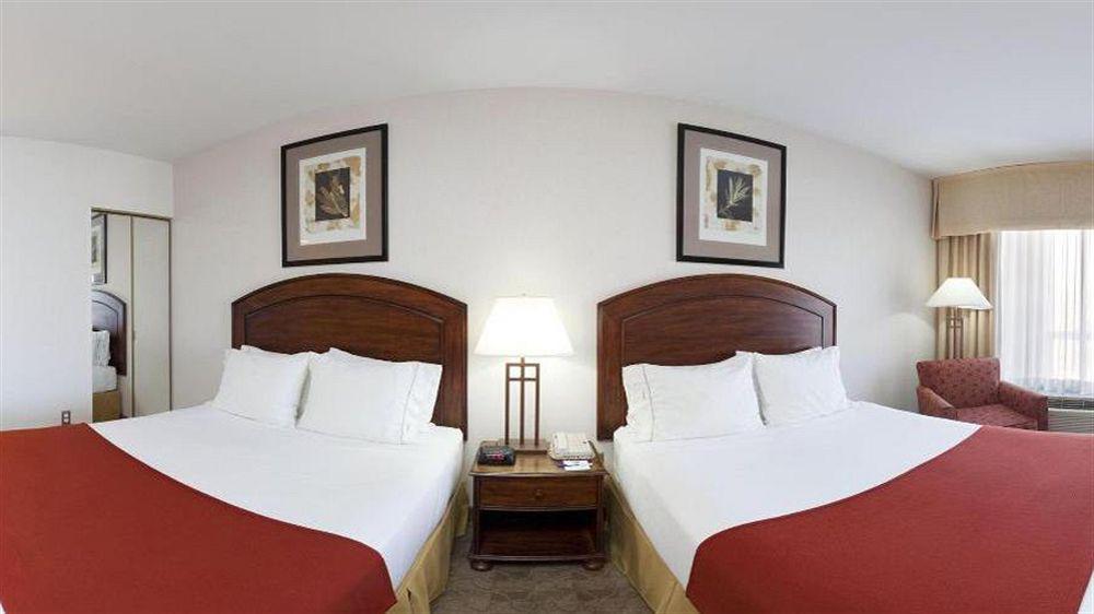 Holiday Inn Express Boone By Ihg Exterior photo