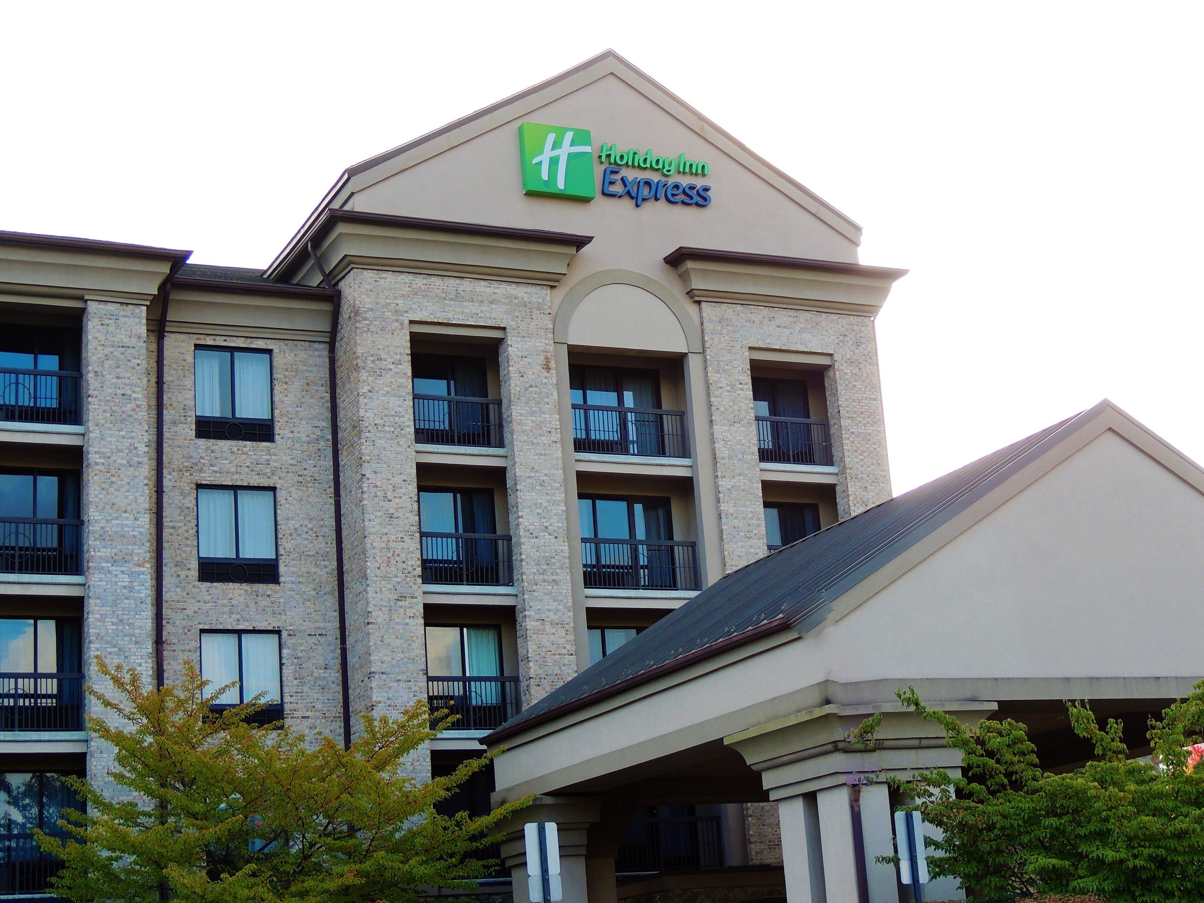 Holiday Inn Express Boone By Ihg Exterior photo