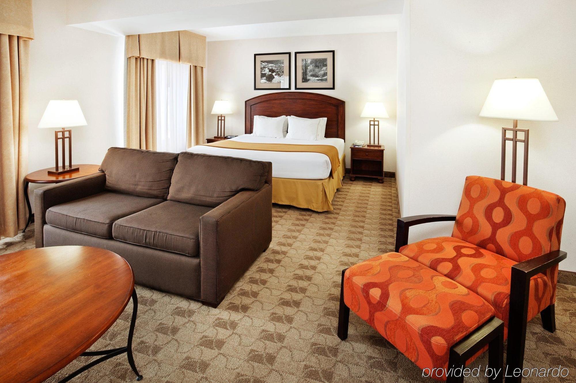 Holiday Inn Express Boone By Ihg Exterior photo